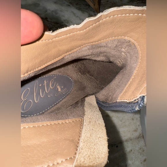 Elite by Corkys Rags Bootie 7 - Picture 2 of 14
